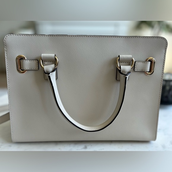 Michael Kors Hamilton EW Satchel - Picture 2 of 8